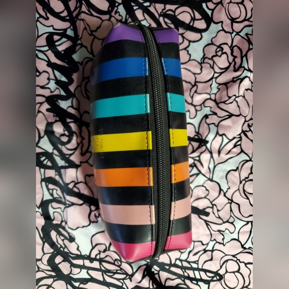 Victoria’s Secret Rainbow Tote - Picture 3 of 12